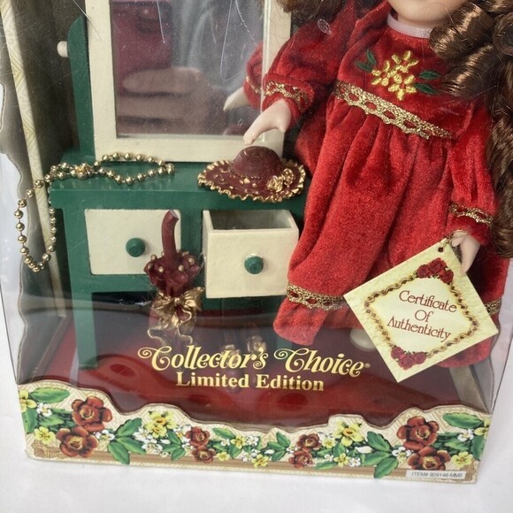 Collector's Choice Genuine Fine Bisque Porcelain Doll Commode Certificate NIB‎ - Picture 7 of 12